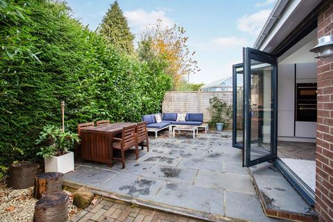 14 Crestholme Close, Knaresborough, HG5 0SR
