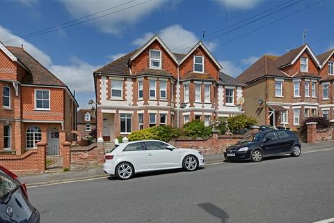 2 bedroom flat for sale, Mitten Road, Bexhill-On-Sea
