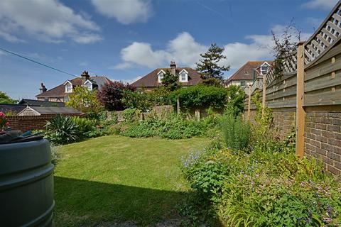 2 bedroom flat for sale, Mitten Road, Bexhill-On-Sea