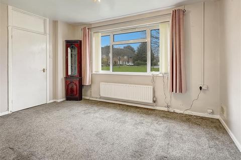 2 bedroom semi-detached bungalow for sale, St. Vincents Close, Cambridge CB3