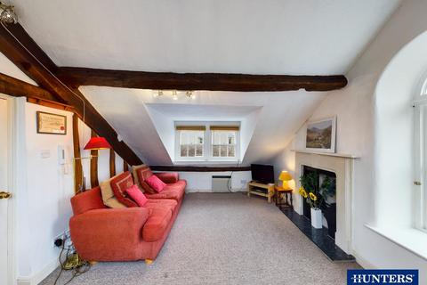 2 bedroom flat for sale - Blackhall Road, Kendal