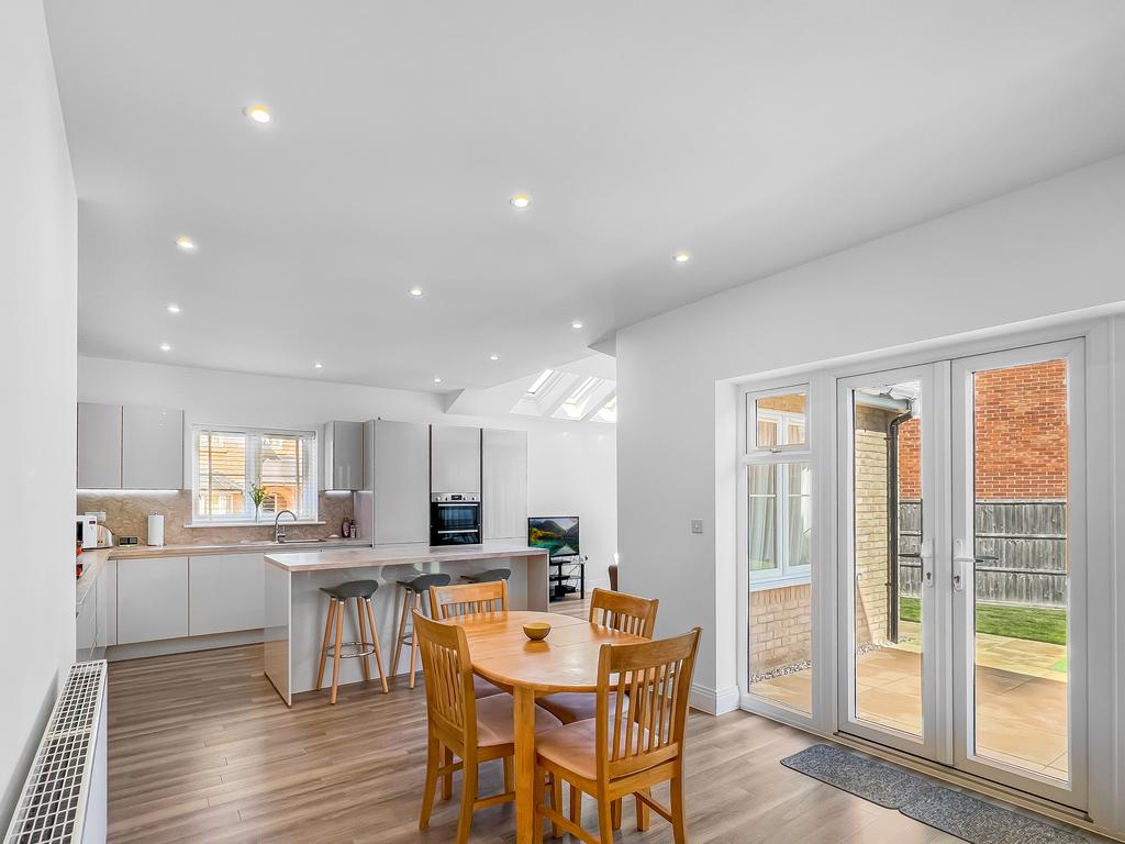 Kitchen/Breakfast Room
