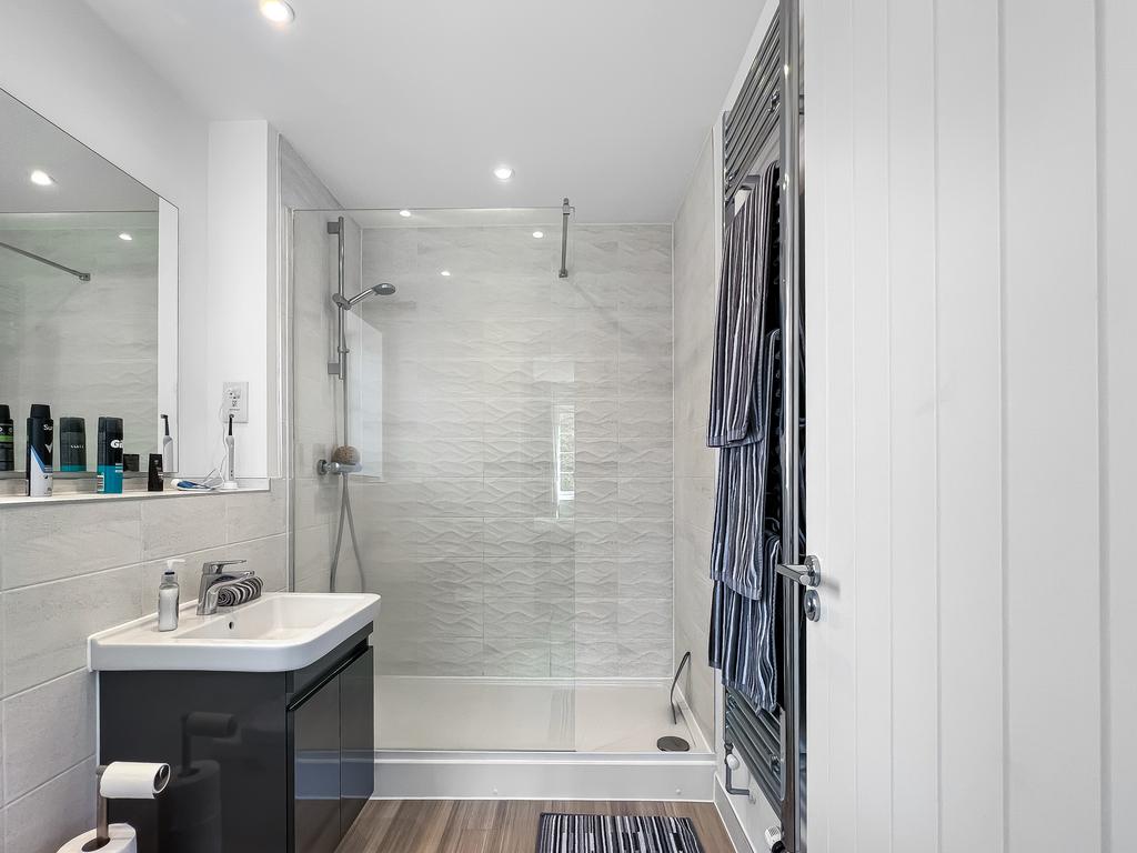 En-Suite One