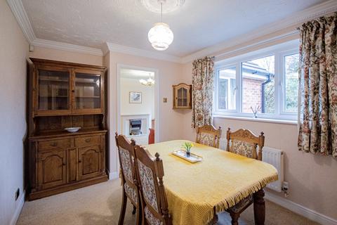 4 Chipstead Close, Hartford, Northwich, CW8 1ST