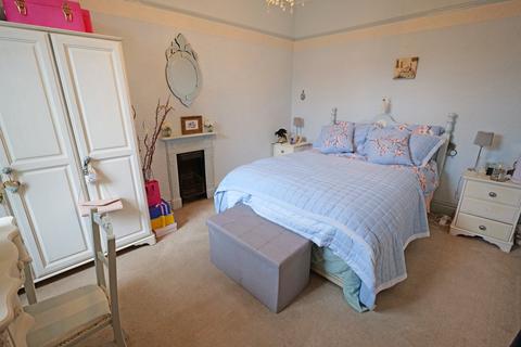 13 Mosley Street, Barnoldswick, BB18 5BP