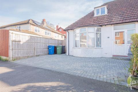 3 bedroom semi-detached bungalow to rent - Jean Avenue, Leigh WN7