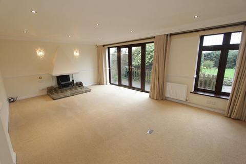 4 bedroom detached house to rent, School Lane, Bednall, Stafford, ST17 0SD