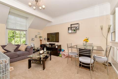 1 bedroom ground floor flat for sale, Sarre Court, Sarre, Birchington, Kent