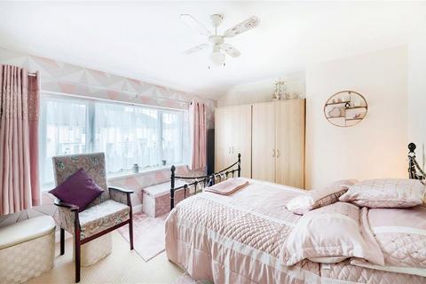 83 Beauchamp Road, Billesley, Birmingham, B13 0NW