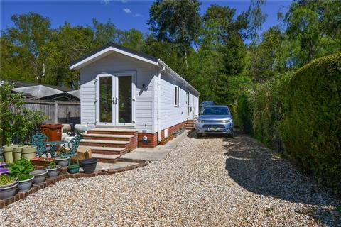 2 bedroom retirement property for sale, California Country Park Homes, Finchampstead RG40