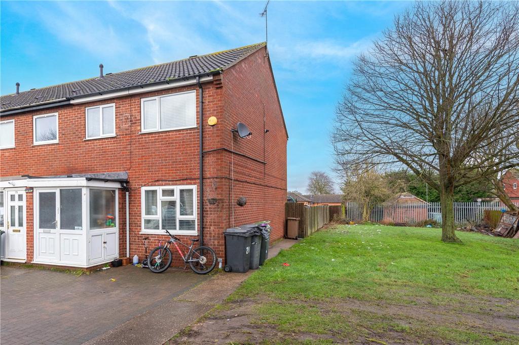 Elizabeth Avenue, North Hykeham... 3 bed end of terrace house for sale