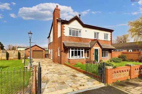 4 bedroom detached house for sale, Moss House Road, Blackpool, FY4