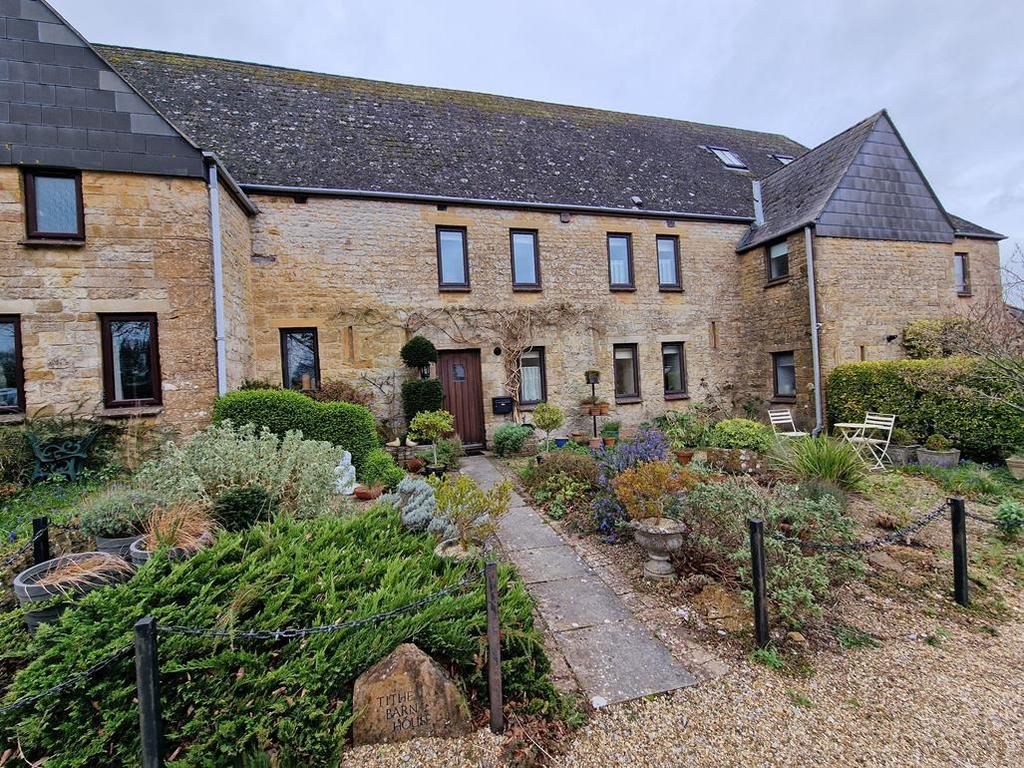 4 Bedroom barn conversion for sale