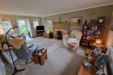 Tithe Barn House Barn Street, Crewkerne, TA18 8BP