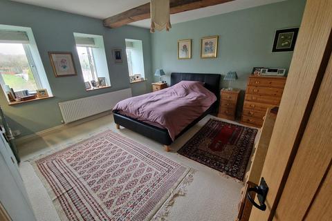Tithe Barn House Barn Street, Crewkerne, TA18 8BP
