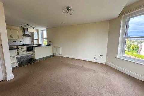 3 bedroom flat for sale, Burridge Road, TQ2 6HG