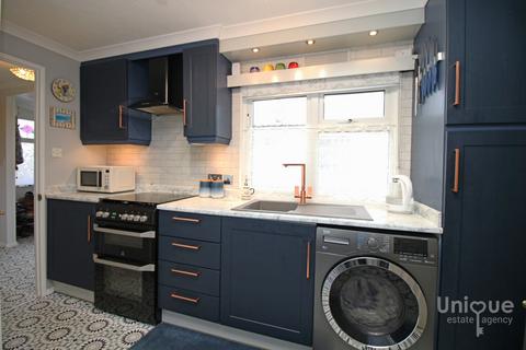 1 bedroom mobile home for sale, Hambleton Country Park, Sower Carr Lane, Poulton-le-Fylde, FY6