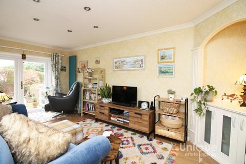 1 bedroom mobile home for sale, Hambleton Country Park, Sower Carr Lane, Poulton-le-Fylde, FY6