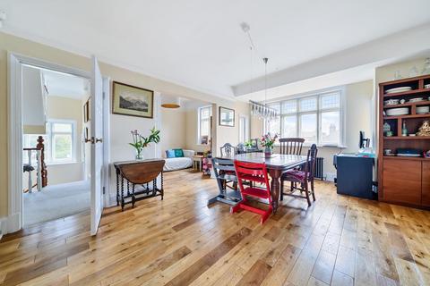 4 bedroom flat for sale, Mycenae Road, Blackheath