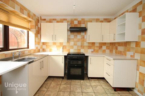 3 bedroom end of terrace house for sale, Whinfield Avenue,  Fleetwood, FY7