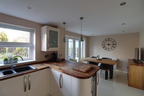 6 Ashby, Worcester, WR4 0SJ