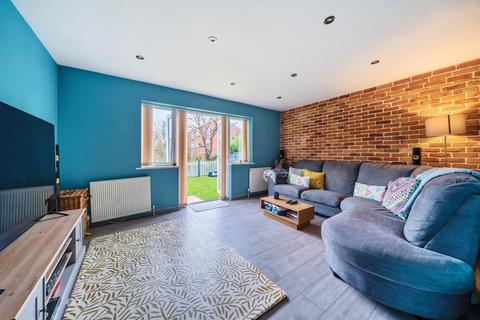 3 bedroom semi-detached house for sale, Newbury,  Berkshire,  RG14