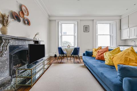 1 bedroom flat to rent, Lexham Gardens W8 6JQ