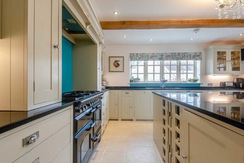 Highfield House Brook Street, Fovant, Salisbury, SP3 5JB