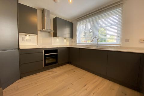 2 bedroom flat to rent, Powderhall Road, Canonmills, Edinburgh, EH7