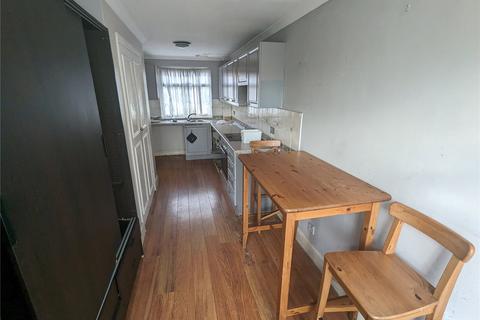2 bedroom house to rent, Thamesmead, London SE28