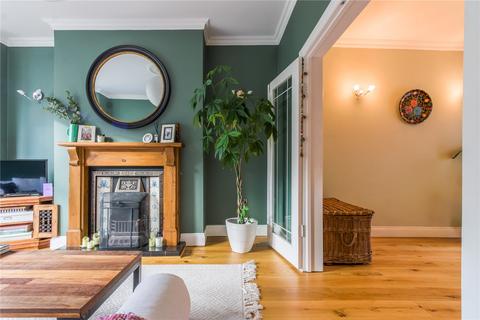 25 Upton Road, Bristol, BS3 1LW