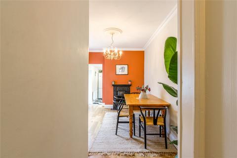 25 Upton Road, Bristol, BS3 1LW