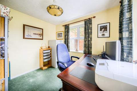 16 Aldershaws, Shirley, Solihull, B90 1SQ