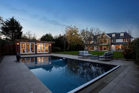 7 bedroom detached house for sale, Sudbrook Gardens, Richmond, TW10