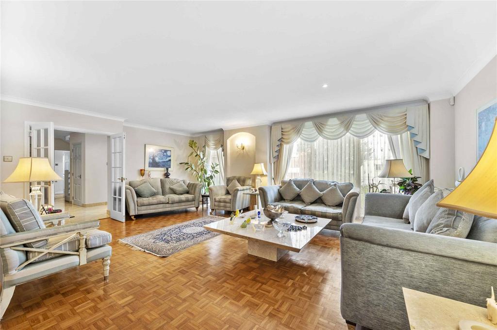 Formal Drawing Room