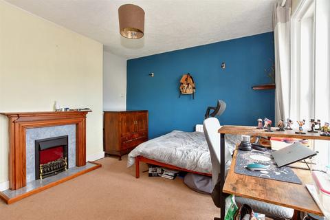 3 bedroom maisonette for sale, Sussex Road, New Romney, Kent