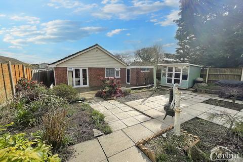 3 bedroom detached bungalow for sale - Runnymede Avenue, Bournemouth, Dorset