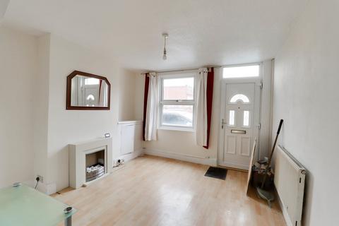 2 bedroom terraced house to rent, Stafford Street, Leicester LE9