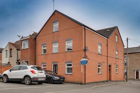2 bedroom ground floor flat for sale, High Street, Leicester LE9