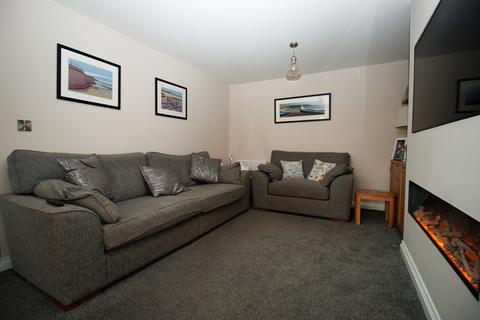 4 bedroom detached house for sale, Cormorant Close, Filey YO14