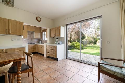 70 Warham Road, South Croydon, CR2 6LB