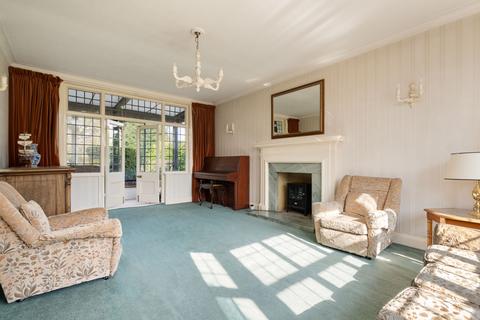 70 Warham Road, South Croydon, CR2 6LB