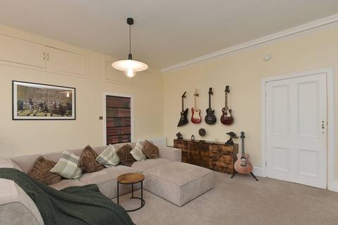 1 bedroom ground floor flat for sale, 3a Abercorn Gardens, Piershill, Edinburgh, EH8 7BL