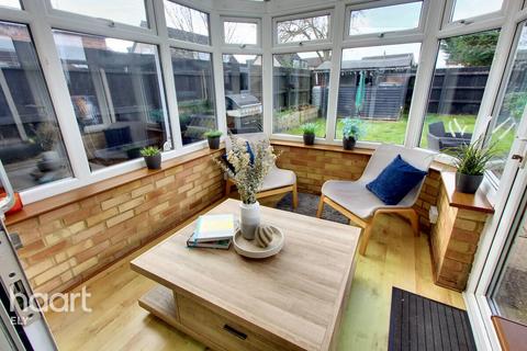 3 bedroom end of terrace house for sale, Guntons Close, Soham