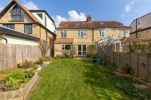7 Leys Avenue, Cambridge, CB4 2AN