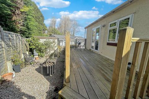 2 bedroom park home for sale, Lower Road, East Farleigh, Maidstone, Kent