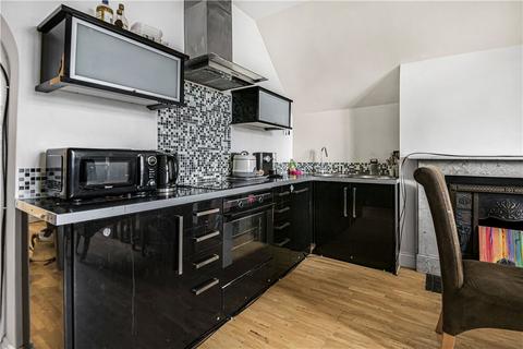 2 bedroom apartment for sale - Egham Hill, Egham, Surrey, TW20