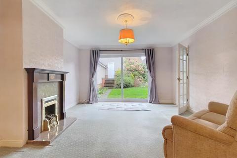 2 bedroom detached bungalow for sale, St Vincents Close, Coalville, LE67