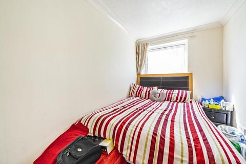 2 bedroom maisonette for sale, Slough,  Berkshire,  SL2