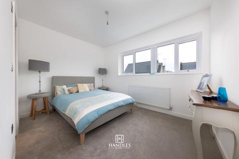 3 bedroom flat for sale, Clarendon Street, Leamington Spa, Warwickshire, CV32